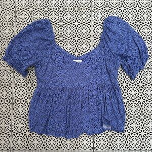American Eagle blue cheetah print peplum top size medium